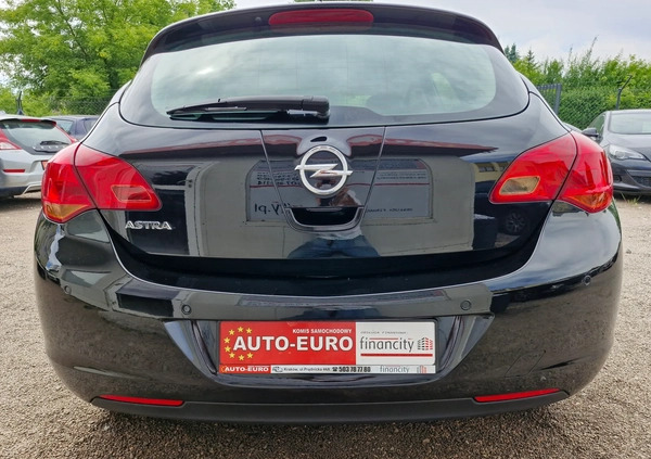 Opel Astra cena 25900 przebieg: 117000, rok produkcji 2012 z Żnin małe 781